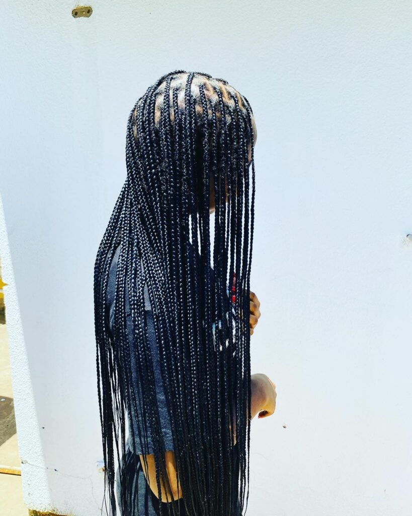 I specialise with Knotless braids, find us on Facebook and Instagram: LB BRAIDING Mthatha